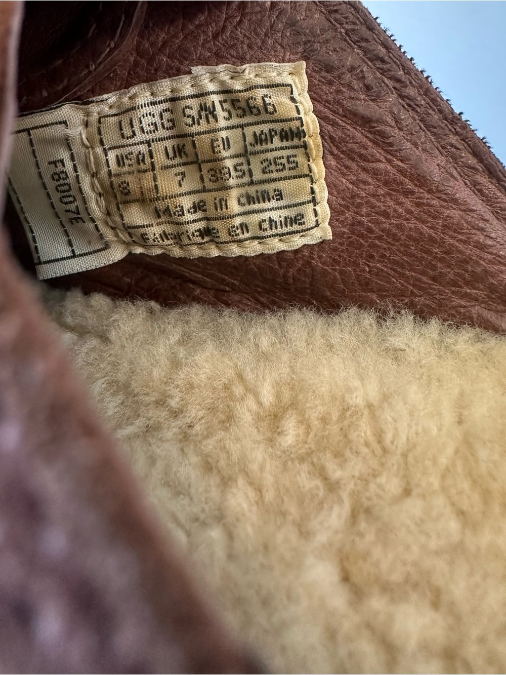 Vintage UGG Molly Suede Shearling Slip On Clog Heels Mule Shoes Womens 8 - Picture 7 of 7